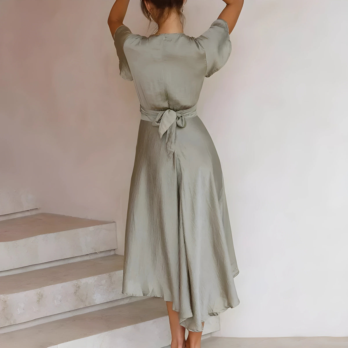 ELENA | ELEGANT SUMMER DRESS WITH FLUID SILHOUETTE