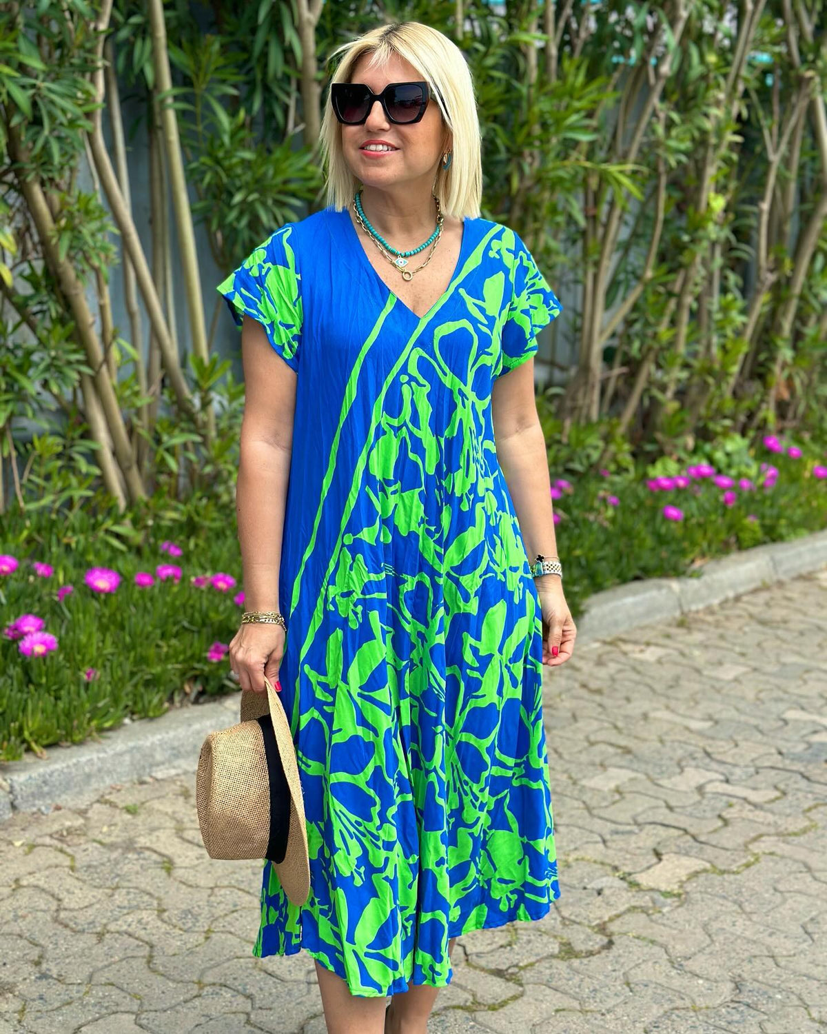 ANITA | ELEGANT FLORAL TUMMY-COVERAGE DRESS