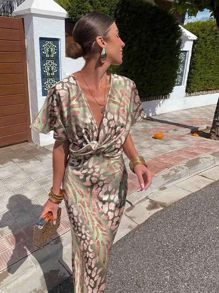 CLARANDRA | ELEGANT COPPER TUMMY-COVERAGE MIDI DRESS