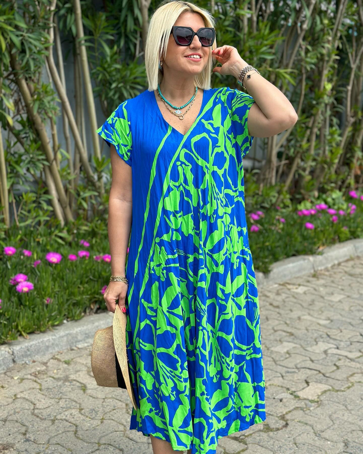 ANITA | ELEGANT FLORAL TUMMY-COVERAGE DRESS